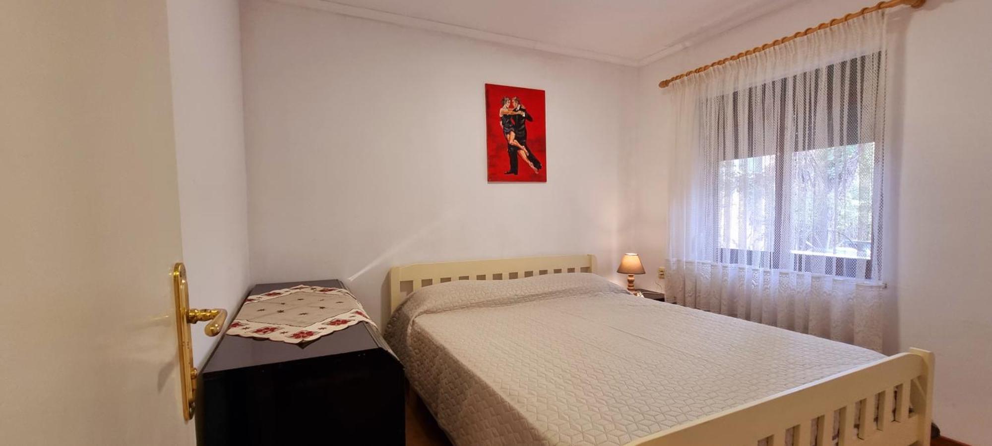 Bezhani Standard * Golem (Tirana)